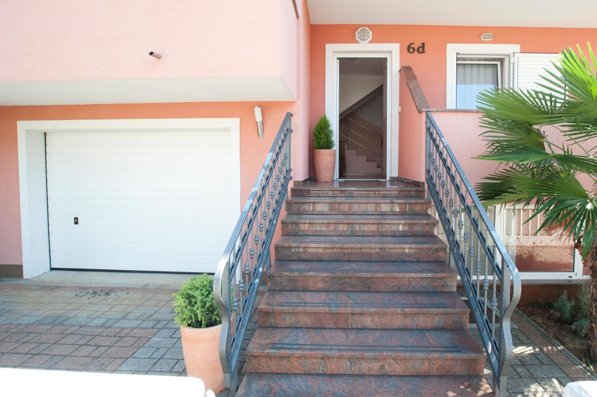 Apartments Maric With Parking Umag Exterior photo