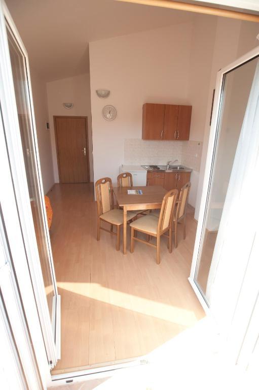 Apartments Maric With Parking Umag Room photo